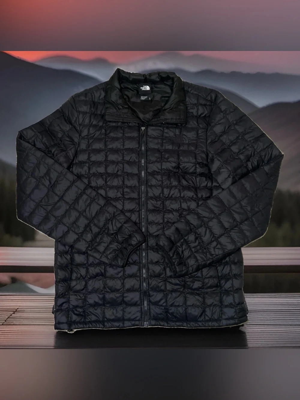 The North Face Men's Medium Thermoball Black Puffer Coat